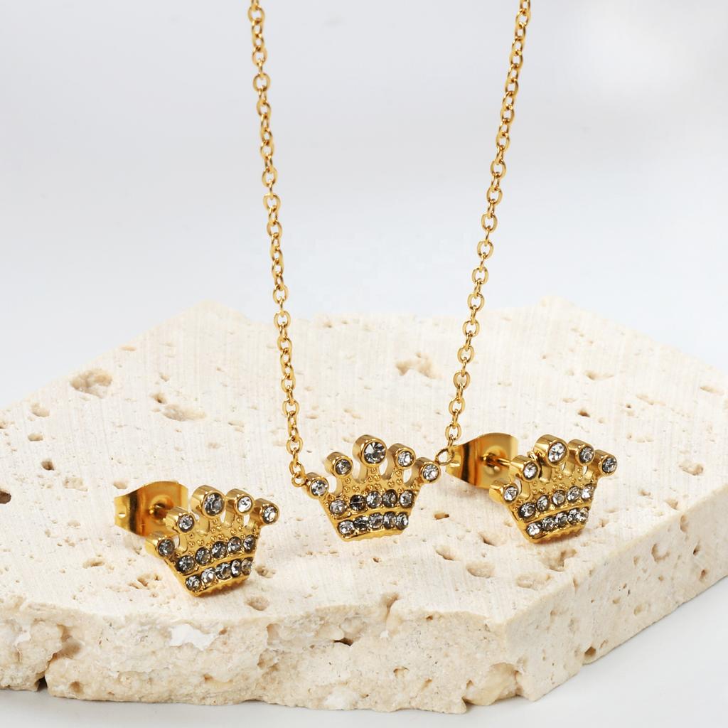Fashion Bridal Gold Stainless Steel Pendant Necklace Earrings Jewelry Set for Women Plated18k Gold Necklace and Studs Earrings