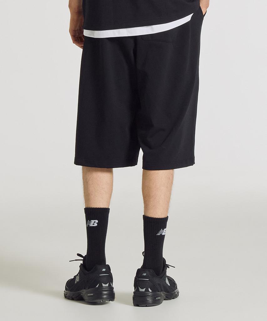 Nyuballanseu Nbnvg31543 / Uni Essential Cropped Shorts (Black)