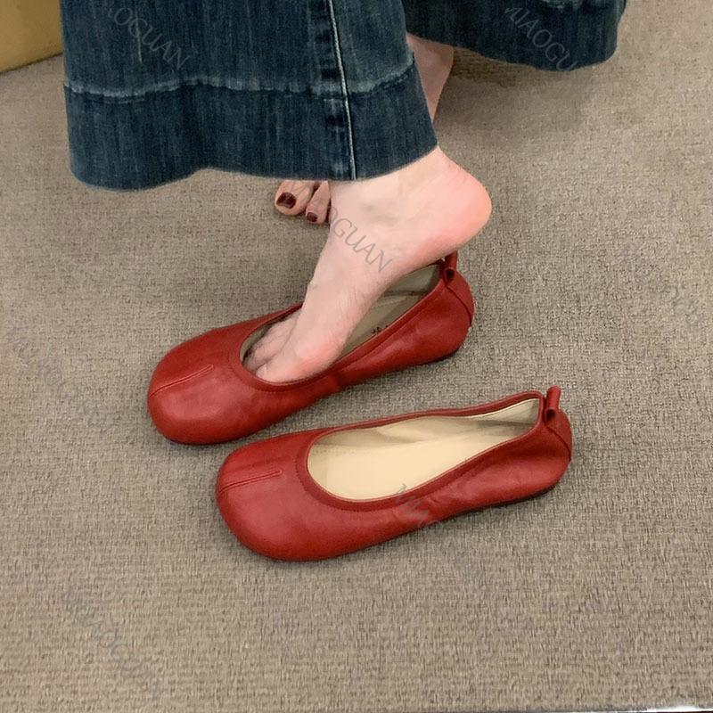 Fashion New Women Flat Shoes Fashion Soft Leather Casual Slip on Women's Shoes Spring Autumn Solid Ound Head Ballet Soft Bottom Flats