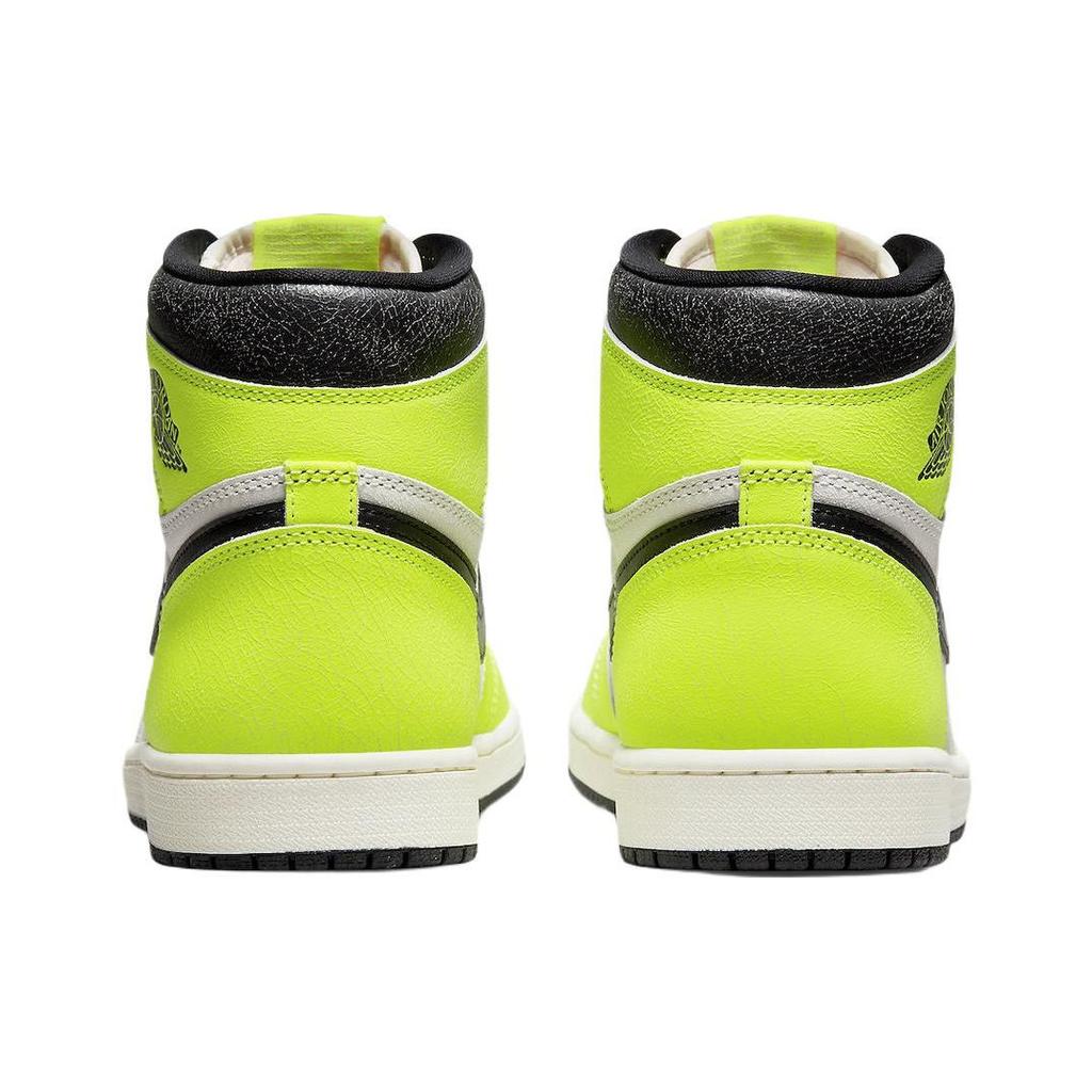 Baskets Unisexe Air Jordan 1 Retro High OG Visionaire Vert Volt Noir 555088-702