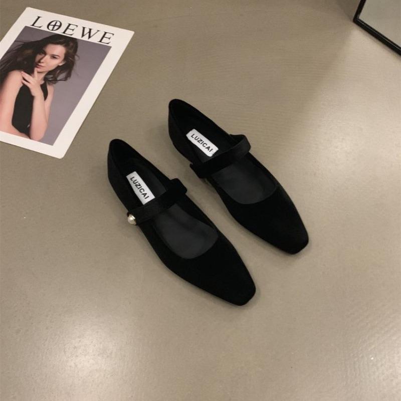 

Новые модные замшевые туфли на плоской подошве женские туфли Marie Janes Весенние туфли балетки с квадратным носком Модные роскошные платья Zapatos Mujer 35 чёрный