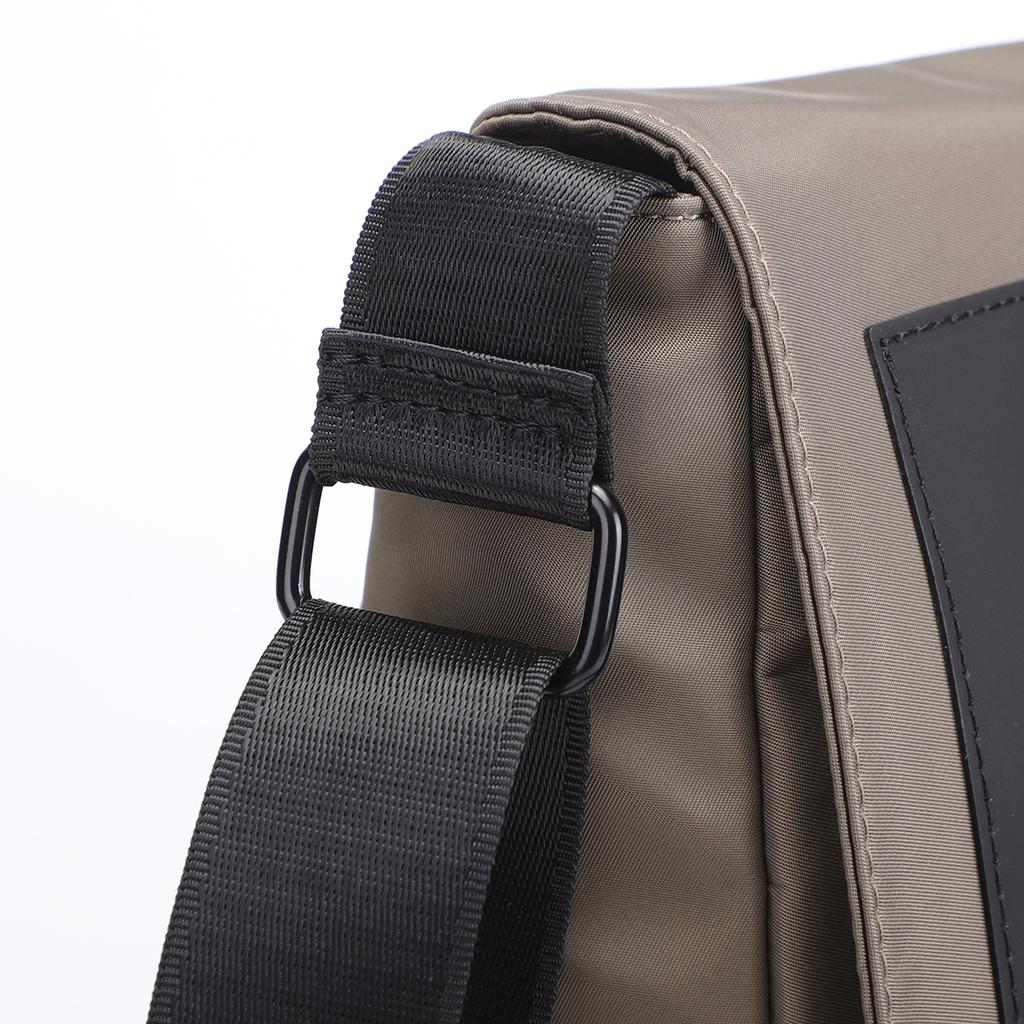 Men's Bag New Messenger Bag Waterproof Casual Shoulder Bag Messenger Bag Men's Bag Cycling Bag Men's Breast Bag