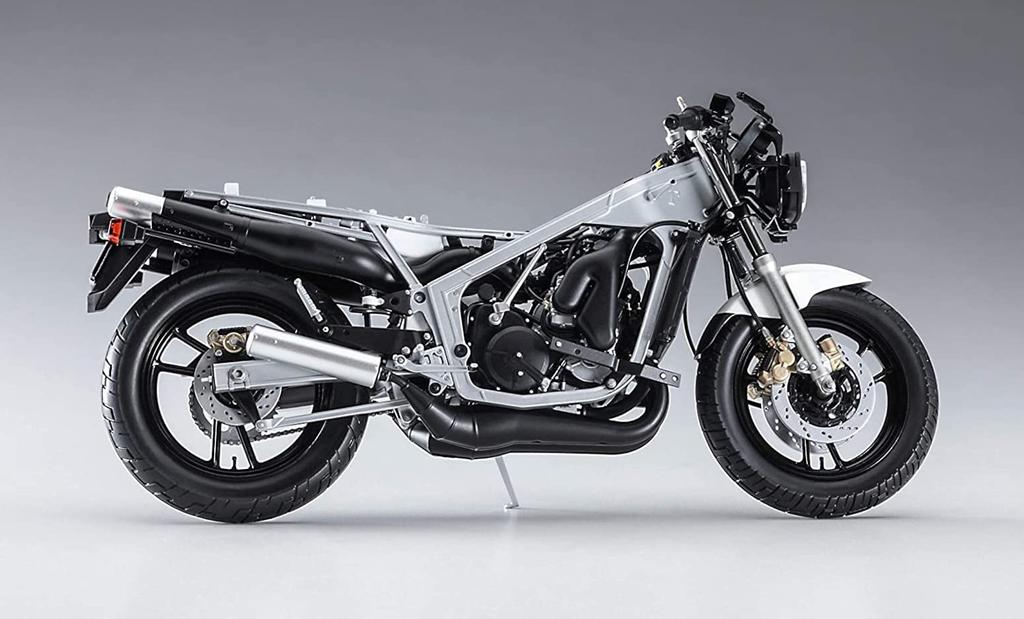 Hasegawa Bike Series Suzuki RG400 Gamma Early Type Plastikmodell BK9 1/12