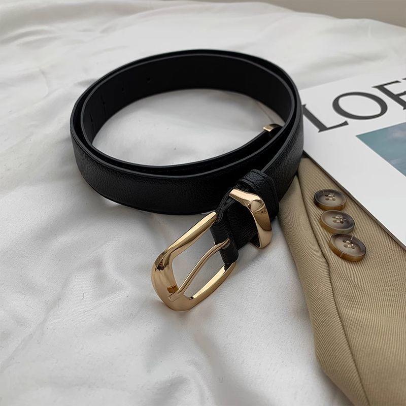 Elegant Wide Brown Metal Buckle Belt For Women In Vintage Fashion Perfect For Autumn 2023