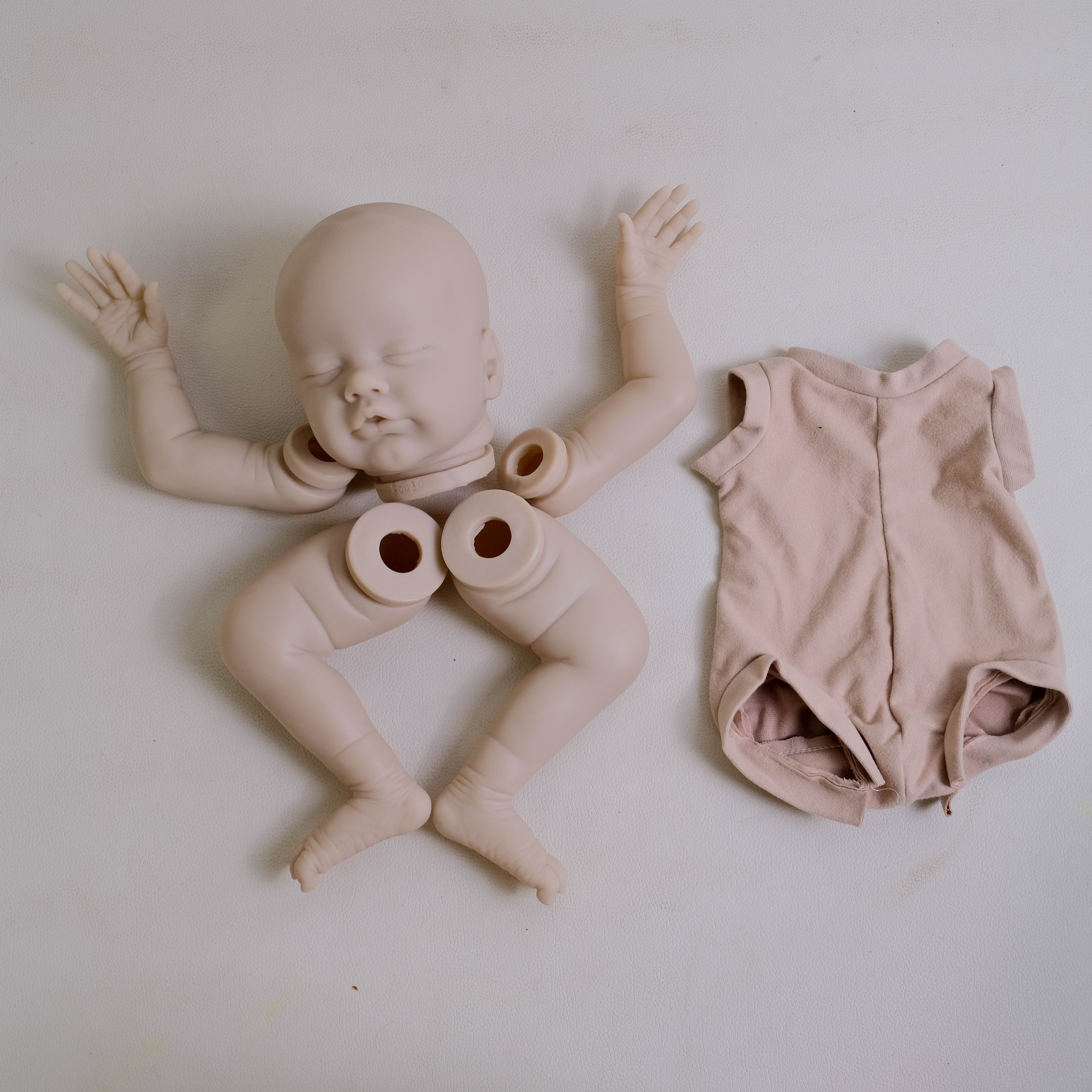 New Twins NPK 19-inch Primrose Asleep and Awake Twin baby Unpainted Reborn Doll Kit 47cm белый