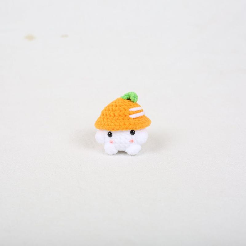Creative Cute Small Animal Knitting Keychain Pendant Car Bag Decoration Funny Handmade Crochet Doll Ornaments Girls Gifts