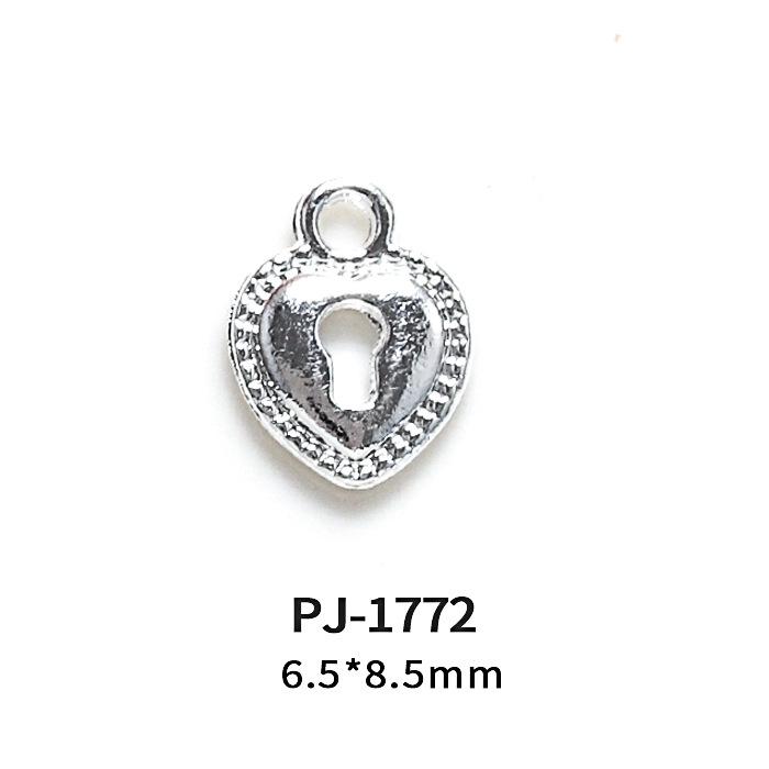 Japanese Young Lady 3D Buckle Nail Art Accessories - Mini Key Lock Heart DIY Decoration