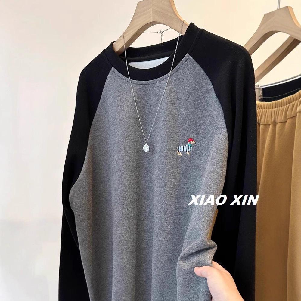 Cartoon Embroidery Puppy Cashmere Base Layer Long Sleeve T-shirt for Plus Size Women - Autumn/Winter Collection