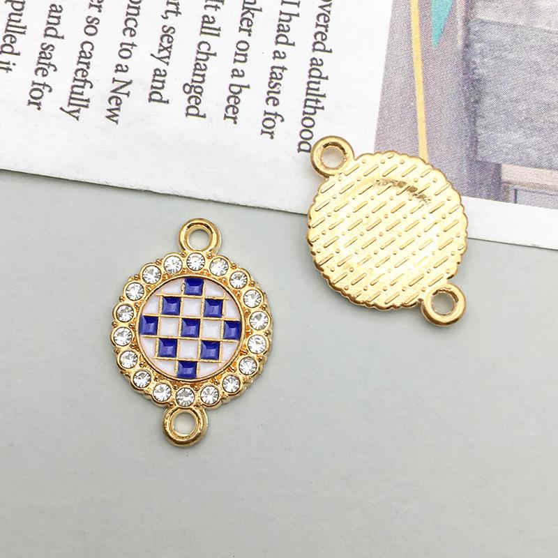 

New Blue & White Plaid Drip Oil Point Drill Leaf Pendant for DIY Jewelry Accessories