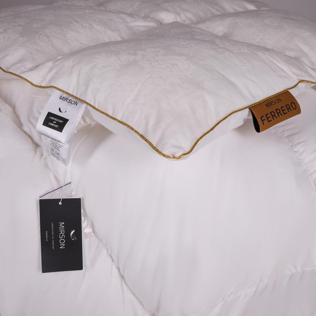 Daunendecke Vanille Nr. 1504 — 90% Daunen, 10% Federn, Füllkraft 650, Alle Jahreszeiten.