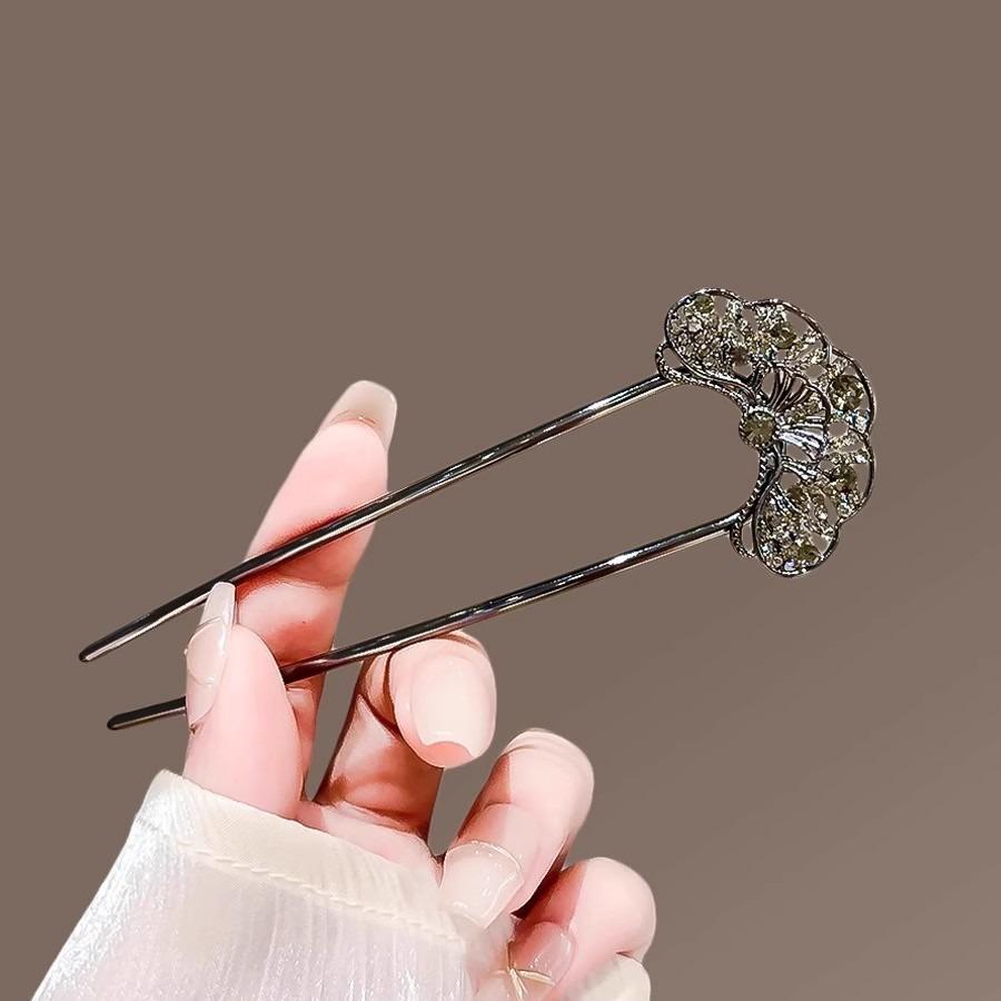 Chinese Style Exquisite Retro Hollowed Out Fan-shaped Black Women Metal U-shaped Hairpin High-end Banquet Cheongsam Accessories