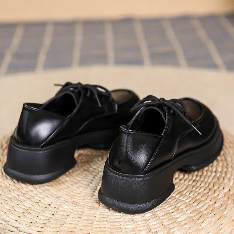 Classic Pumps for Women Lace Up Hoof Mid Heels Round Toe Oxford Shoes Woman Solid Leather Platform Shoes Pumps