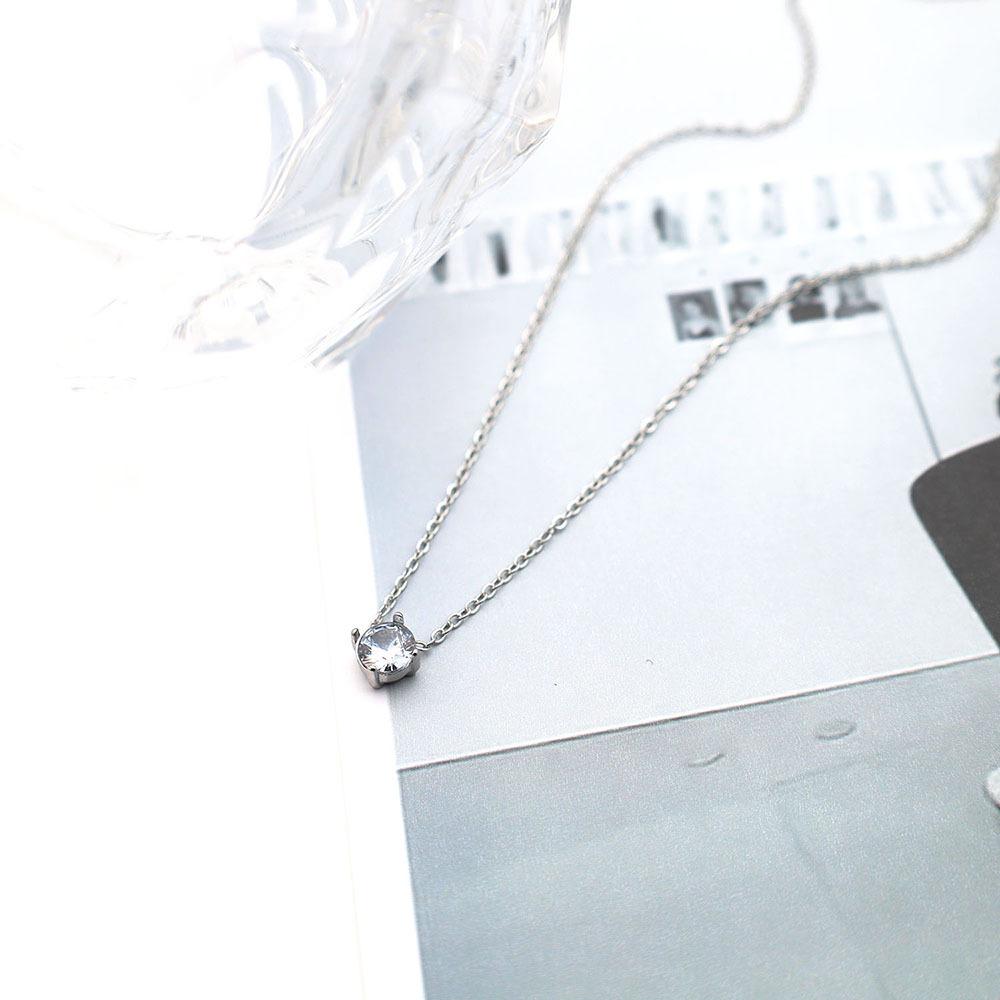 Stylish And Simple 18K Gold Collarbone Chain, Small And Exquisite Stainless Steel Four-Claw Round Zircon Necklace, Female Versatile