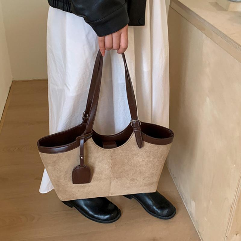 Women's Fashion Shoulder Bag In Leather, Popular Classic Elegant Handbags, Luxury Crossbody Bag For Ladies