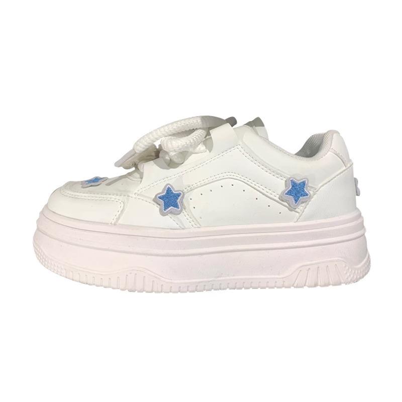 High-value Explosive Bear Thick-soled Little White Shoes, Students' Versatile and Comfortable Shoes, Niche Original Casual Board Shoes