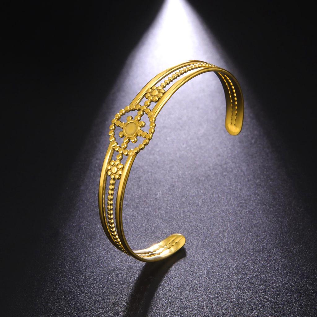 European-American Fashion Star & Moon Stainless Steel Open Bangle
