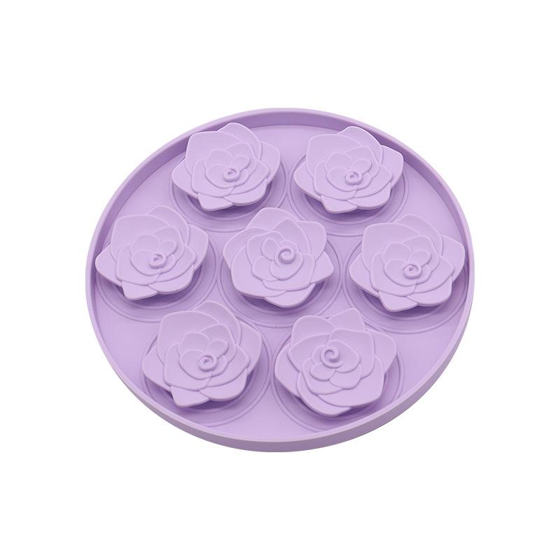 Rose Flower Silicone Pet Slow Food Bowl with Suction Cup Easy To Clean Scientific Feeding Portable Dog Lick Mat Plato Para Perro