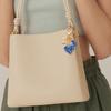 Sequins Filled Resin Heart Keyring Creative Car Key Chain Butterfly Keychain Bag Charm Keychain Hanging Ornament