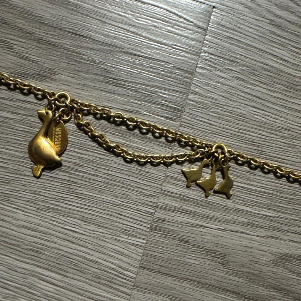 Used MOSCHINO duck necklace final price reduction