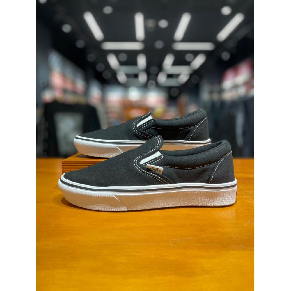 

Vans [Vans] Unisex Classic Comfique Slip On Sneakers Black Vn0a3wmdvne blacks/220