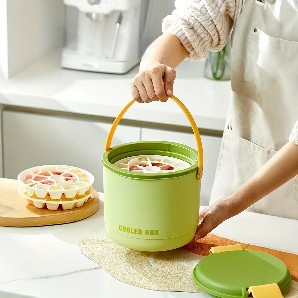 87oz Portable Ice Bucket + Ice Mold,It Has Excellent Insulation,ice Cubes Don't Melt Easily,very Convenient for Parties At the Beach or Pool In Summer