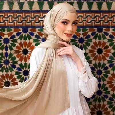 Muslimisches Kopftuch Elegantes Hijab Vollständige Bedeckung Event-Kleidung Premium Chiffon-Material Stilvolles Design Atmungsaktiv Bequem Für