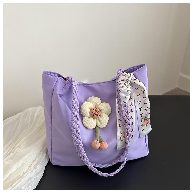

Summer fashionable small fresh flower decorative bag women s 2024 summer new high-value large-capacity commuter tote bag фіолетовий
