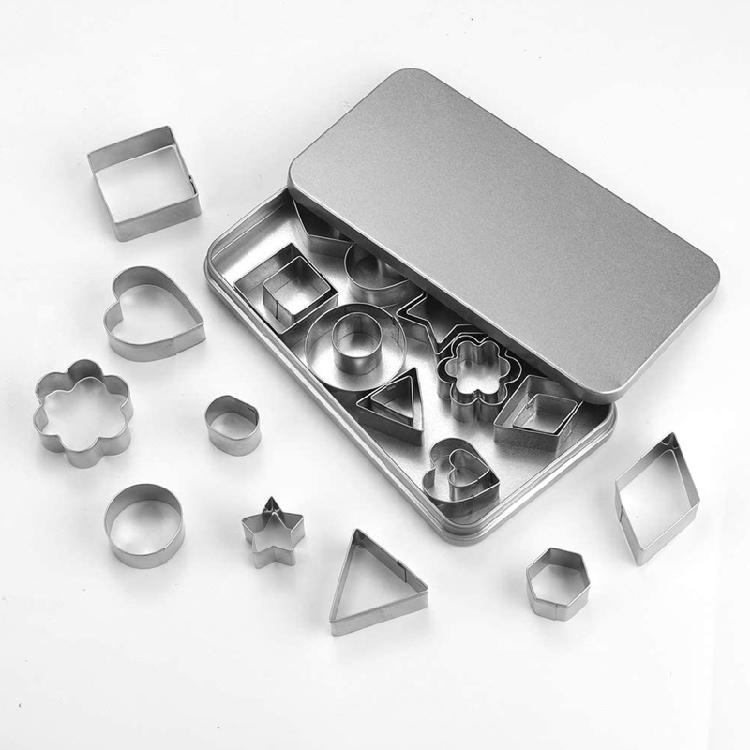30 PCS Cookie Baking Tool Set Biscuit Moulds Cookie Cutter 10 Different Shapes