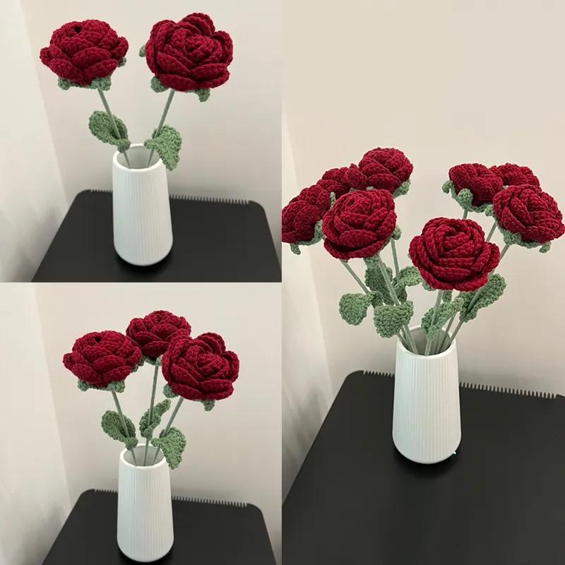 2 Stück Moderne Eleganz Simulationsblume Heimdekoration Esstisch Gestrickte Rose Einzelner Strauß Hochzeit Kunstblume