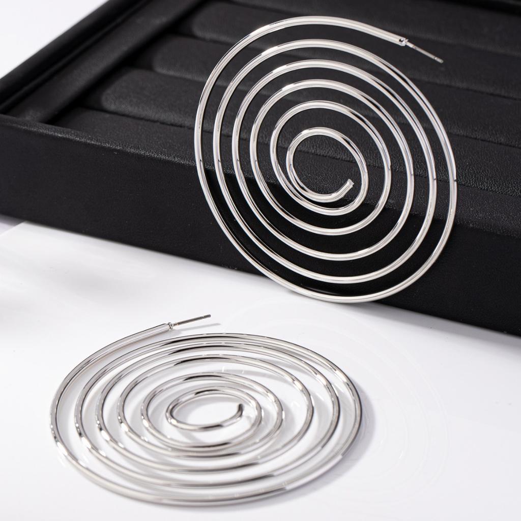 Mosquito Coil Plate Earrings, Women'S Retro Style, Geometric Fashion, Exaggerated Face, Thin Earrings