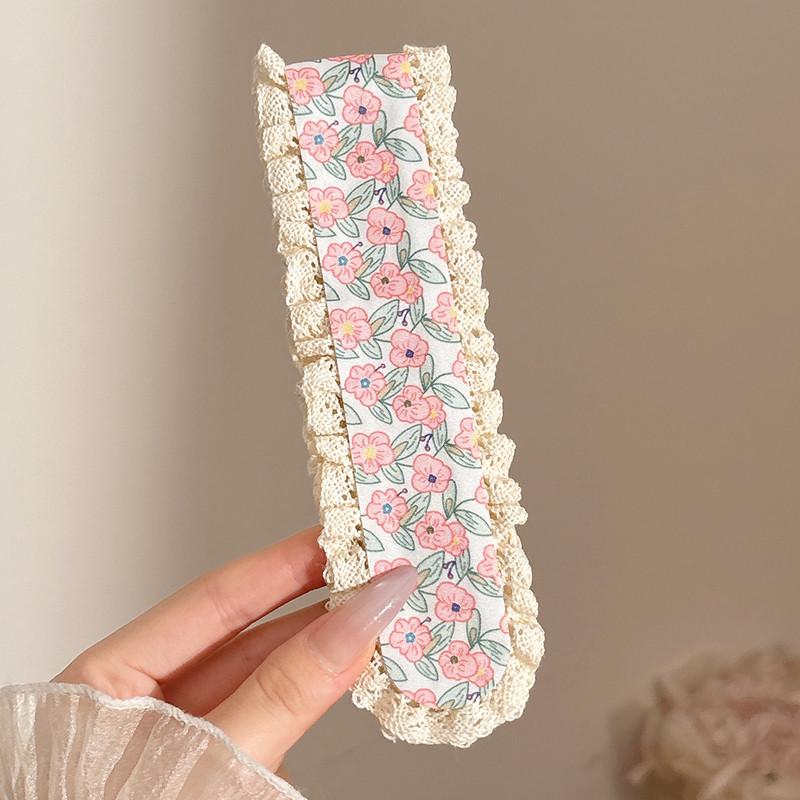 Floral Knit Choppy Bangs Sticker Headband for Women – Non-Slip Hair Magic for Washing Face.