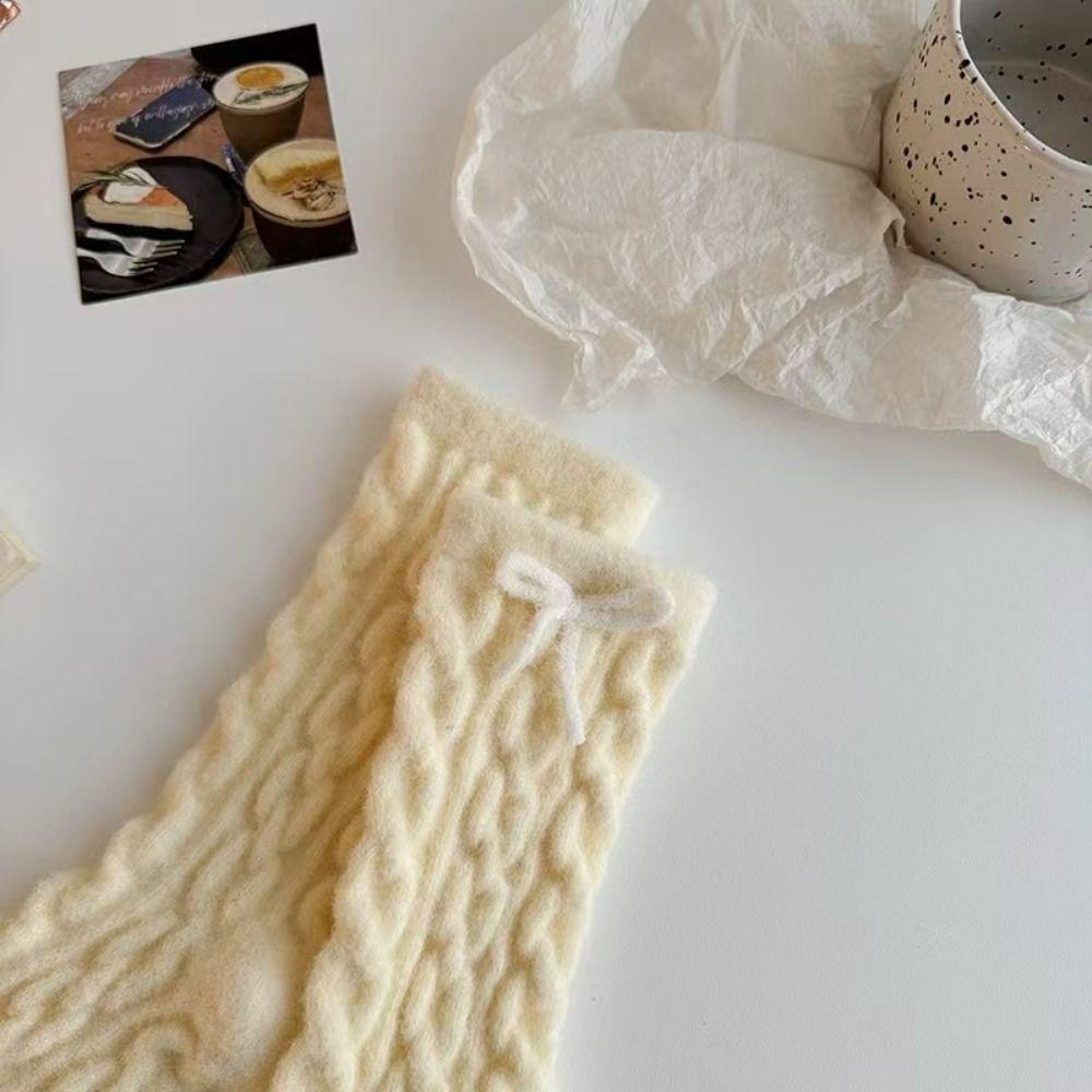Screw Thread Coral Fleece Socks Thickened Mid Tube Socks Women Kawaii Floor Plush Socks Female