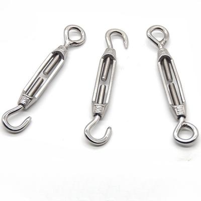 Camping & Wandern – Karabiner