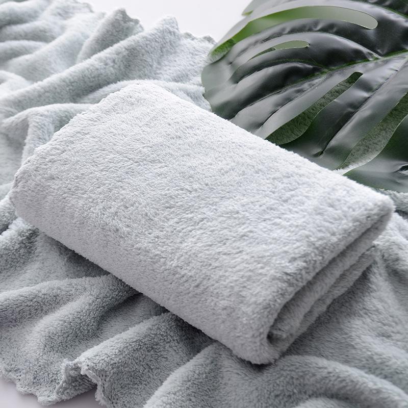 Lace-Trimmed Coral Fleece Square Towel - Absorbent & Soft Cleaning Cloth, 30cm, Ideal for Kitchen, Dishwashing, and Children's Handkerchiefs.