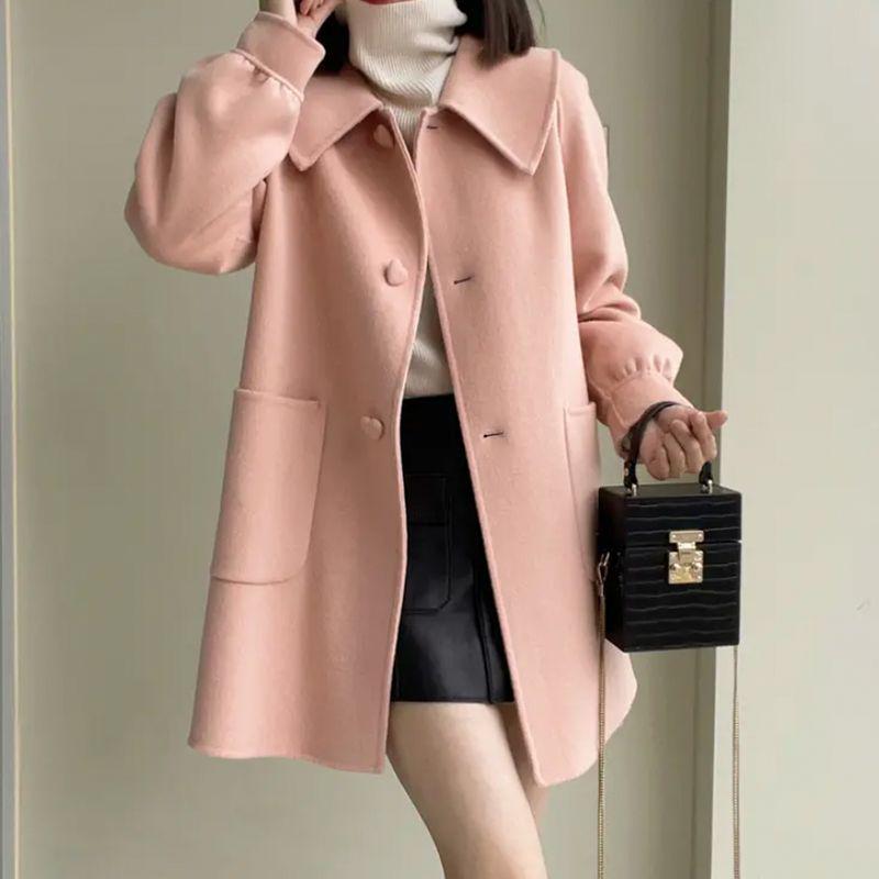 2024 Fall/Winter Heart Buckle Slimming Wool Coat with Peter Pan Collar