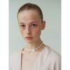 One Wiggly Pearl Choker
