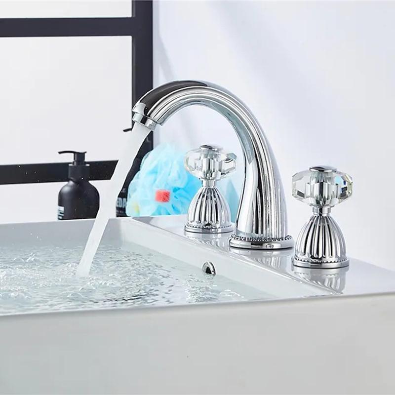 Gold Brass Bathroom Basin Faucet Deck Mounted Crystal Double Handle Three Hole Cold And Hot Mixed Water Sink Tap Bathtub Faucet