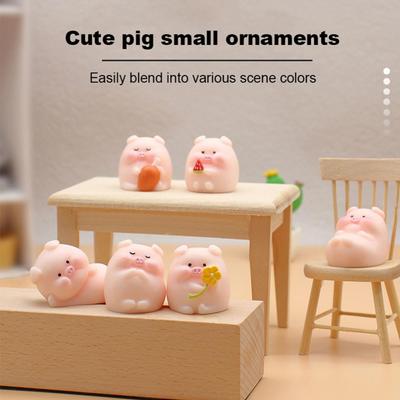Harzornamente Niedliche Cartoon-Schwein-Puppenornamente Mini-Hausfiguren Miniaturen Desktop-Dekor Auto-Ornament Dekorationszubehör