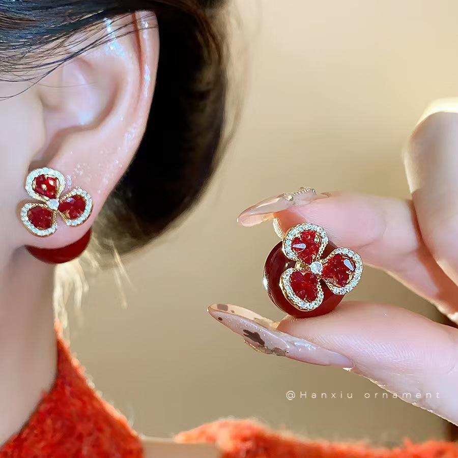 

Red Tassel Earrings for Women - 2025 High-End Design, Light Luxury Style Stud Earrings, Elegant Temperament Jewelry вино красного