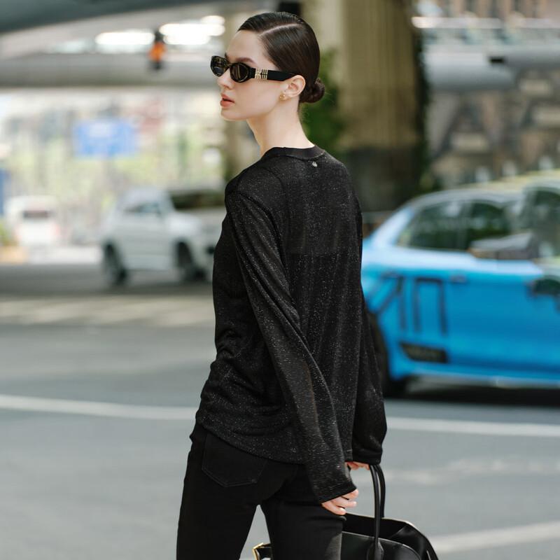 

Giovanni Valentino Women s Long-Sleeve Round Neck T-Shirt M