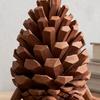 Handheld Flexible Hinge Figurine 3D Printed Pinecone & Leaf with Posable Jointed Legs, Decoration Articulated Desktop Decor, Forest-Themed Shelf