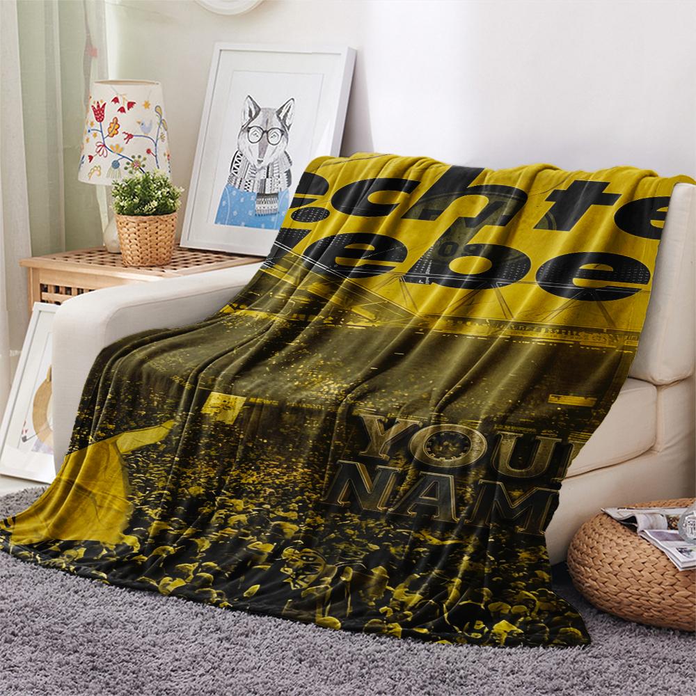 1 szt. Flanelowy Koc z Wzorem Dortmund i Niestandardowym Imieniem, Odpowiedni na Wszystkie Pory Roku, do Wystroju Domu, Ciepło i Komfort, Prezenty, Prezent Świąteczny_xia