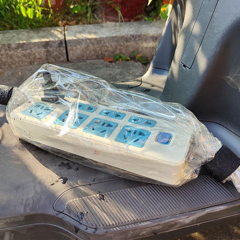 

Захисний чохол від дощу на присосках для зарядки електромобілів – Алюмінієвий сплав Waterproof, Snowproof, Dustproof