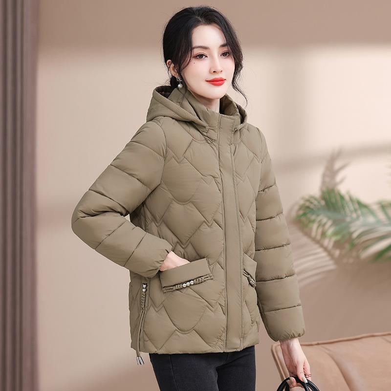 

Модная короткая утолщенная куртка с хлопковой подкладкой, зимняя теплая куртка с хлопковой подкладкой, тонкая куртка с капюшоном на пуху и хлопке 5XL-147-80 kg хаки