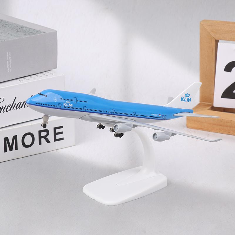 20 cm Niederlande KLM Airlines 747-400 Airways Diecast Flugzeugmodell Legierungsmetall Flugzeugmodell Fahrwerk Flugzeugspielzeug