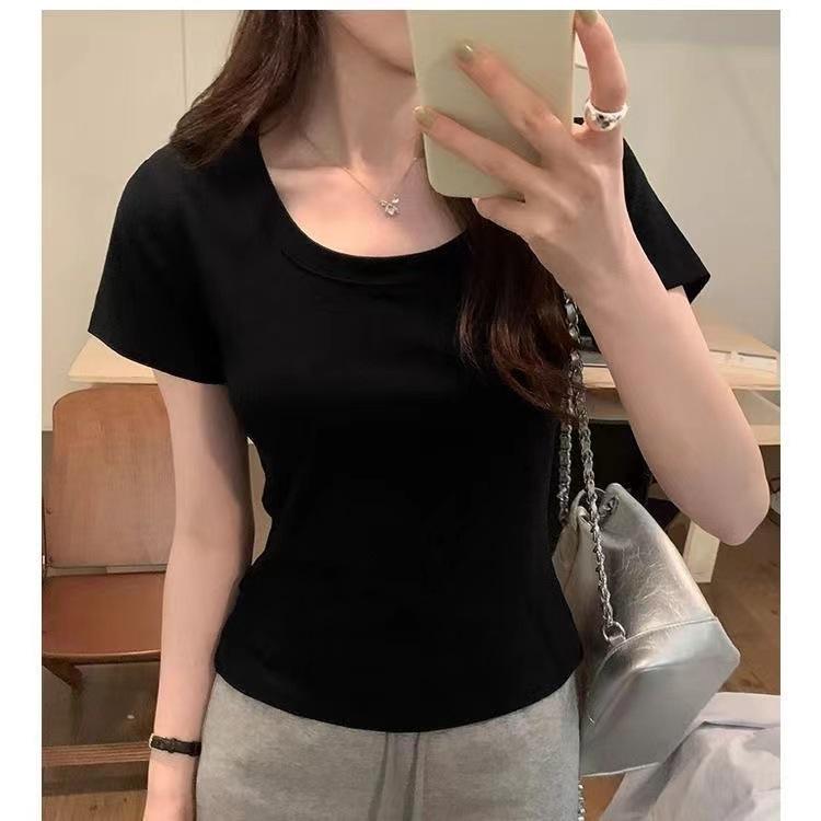 Women's Black and White Short-Sleeved Summer T-Shirt, Versatile Round Neck, Slim Fit, Trendy Short Top