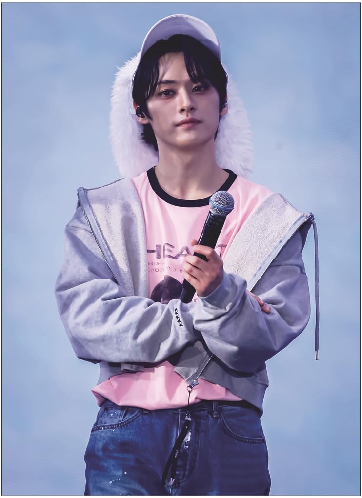 SKZ Reno Goods Premium Photo Book SKZ Photobook Premium Photo Book (Leeknow)