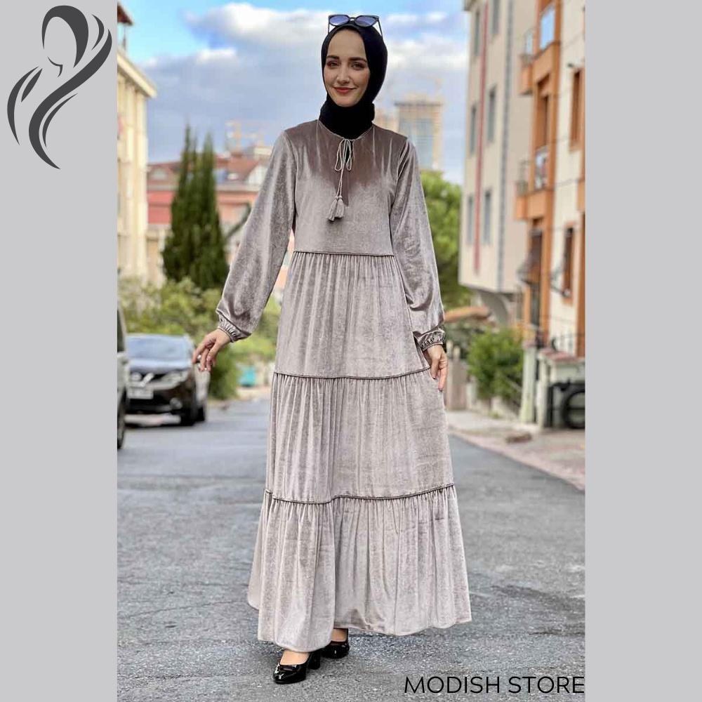 Трусикисіз отырыңыз