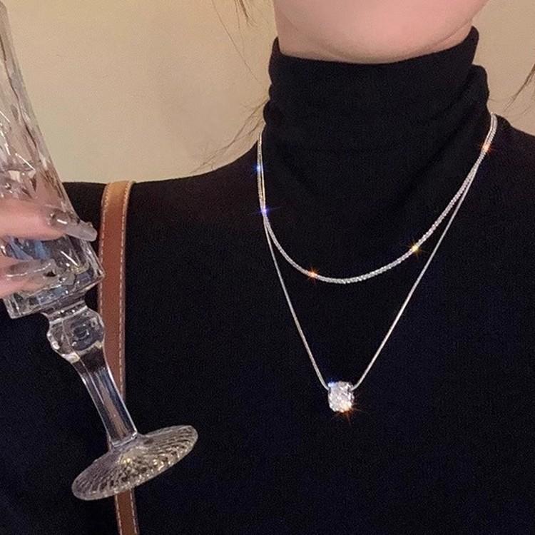 Double-layer Stacked Metal Necklace Women's Versatile New Niche Light Luxury High-end Clavicle Chain Temperament Sweater Chain Neck Chain