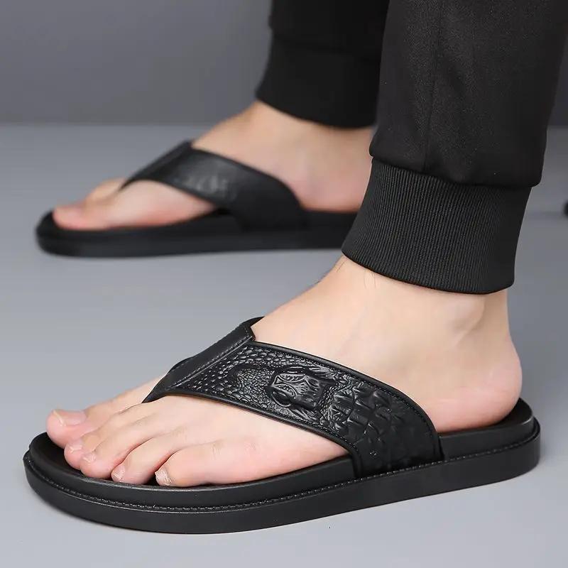 Fashion Flip Flops Shiatsu Slides Outdoor Men's Shoe Beach Male Slipper Platform Comfortable Y2k Elegant Low Price Clappers 2025 Adult